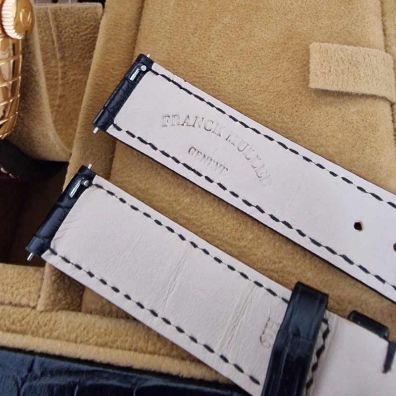 A solid 18k yellow gold Franck Muller with croco pattern case. A solid 18k yellow gold Franck Muller with croco pattern case.