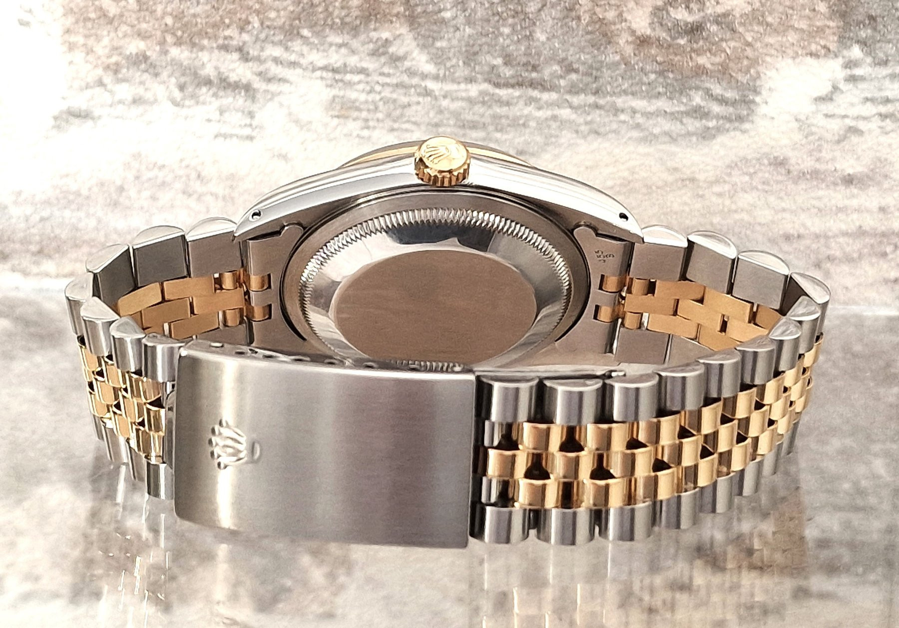 Rolex Oyster Perpetual Datejust 16233