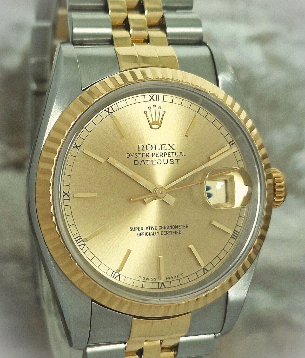 Rolex Oyster Perpetual Datejust 16233