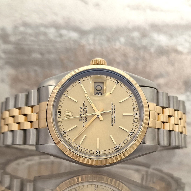 Rolex Oyster Perpetual Datejust 16233
