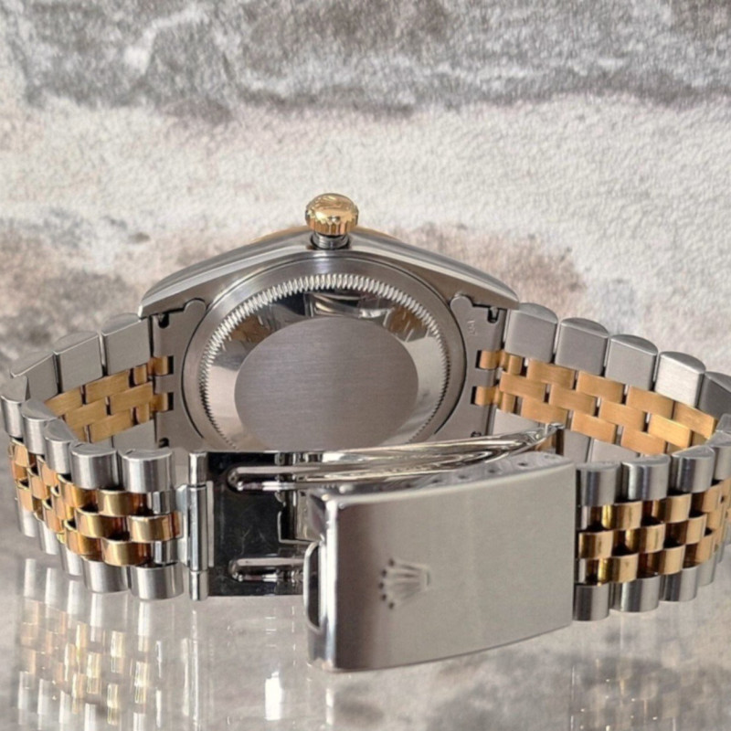 Rolex Oyster Perpetual Datejust 16233