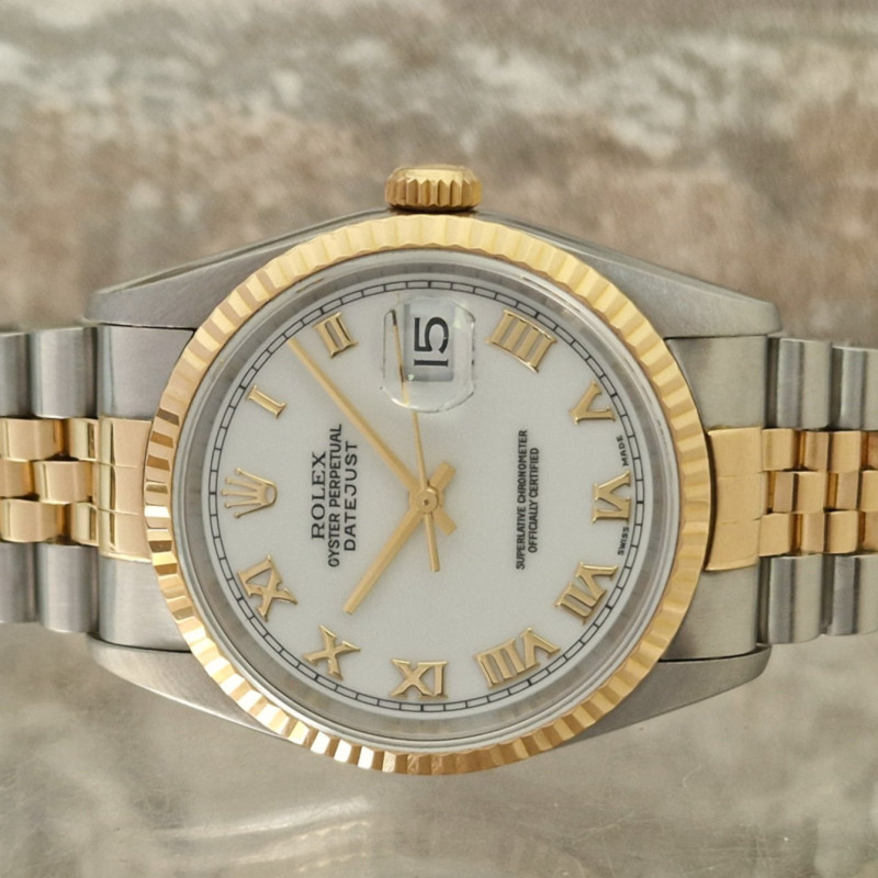 Rolex Oyster Perpetual Datejust 16233