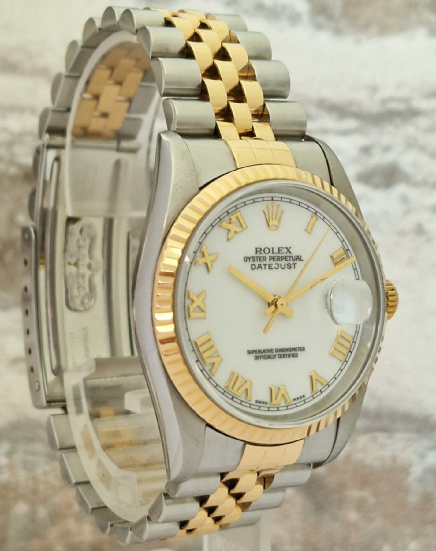 Rolex Oyster Perpetual Datejust 16233