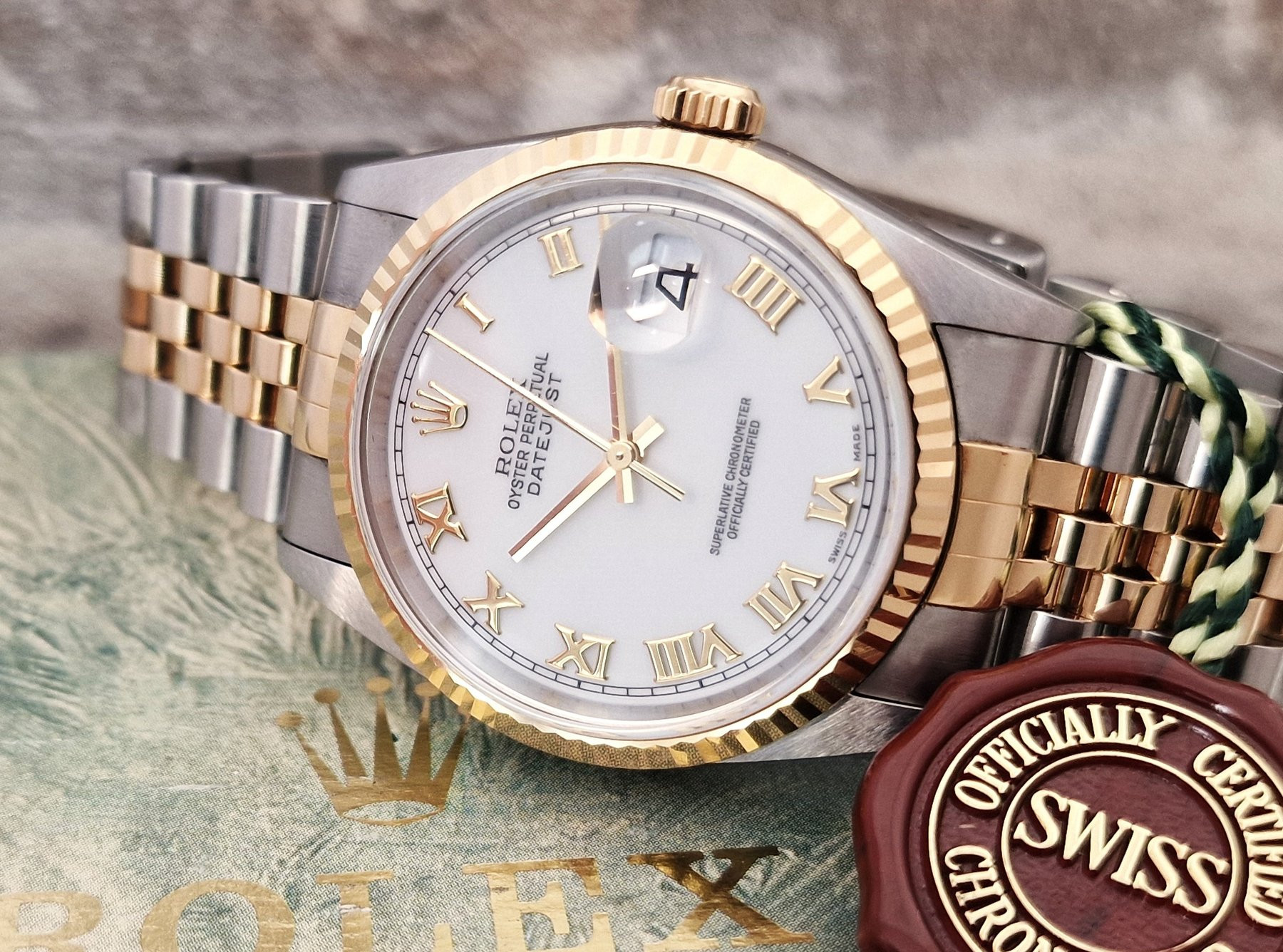 Rolex Oyster Perpetual Datejust 16233