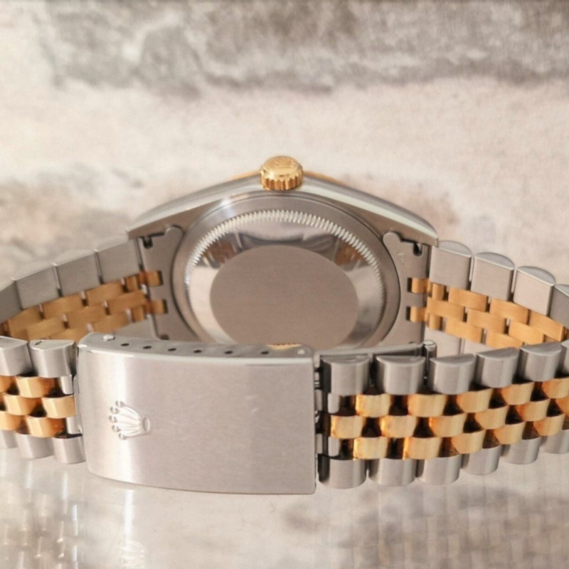 Rolex Oyster Perpetual Datejust 16233