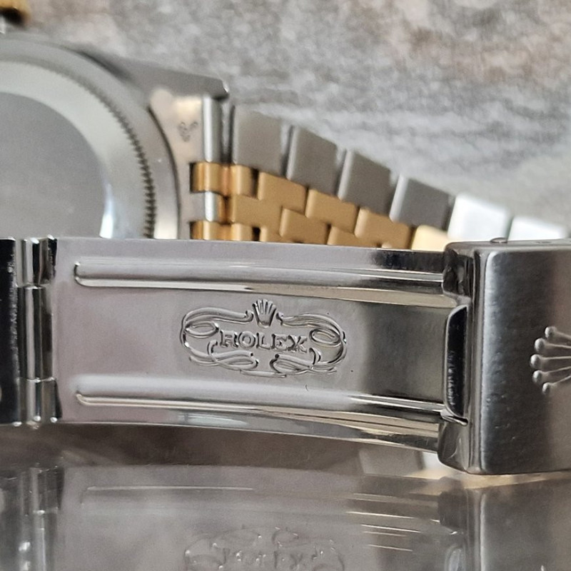 Rolex Oyster Perpetual Datejust 16233