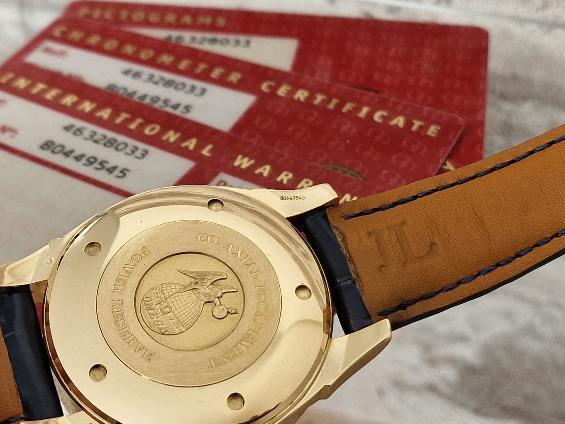 18k Omega De Ville Co-Axial power reserve - Full Set