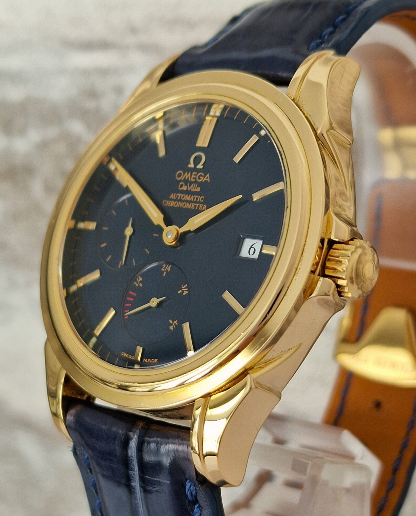 18k Omega De Ville Co-Axial power reserve - Full Set
