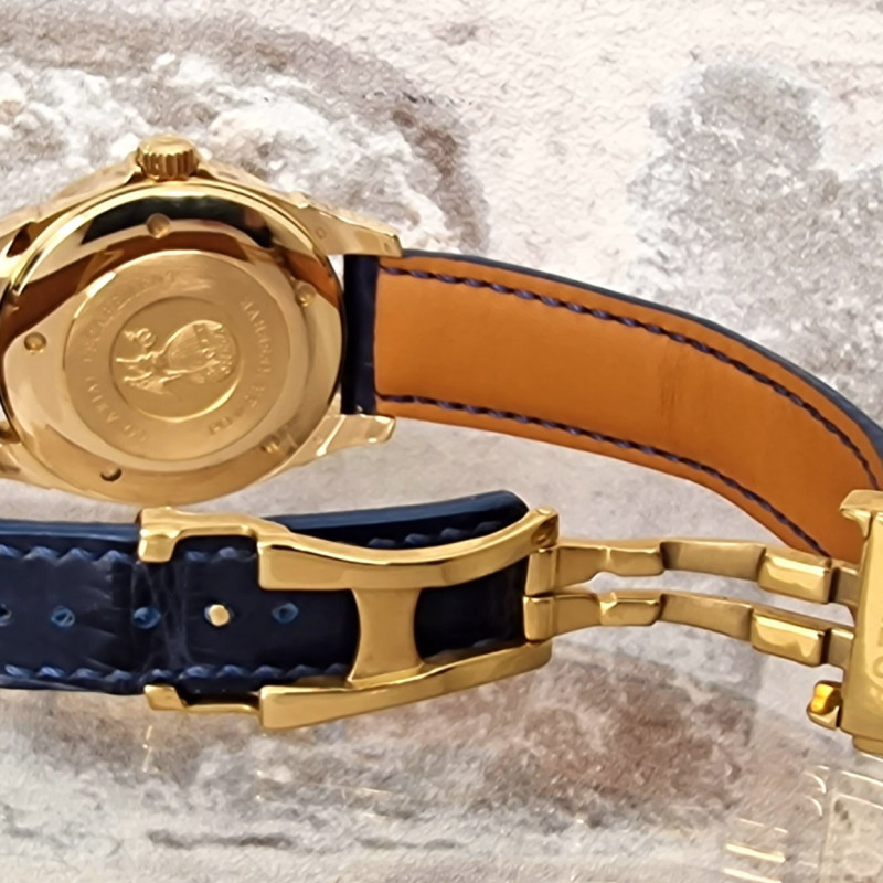 18k Omega De Ville Co-Axial power reserve - Full Set