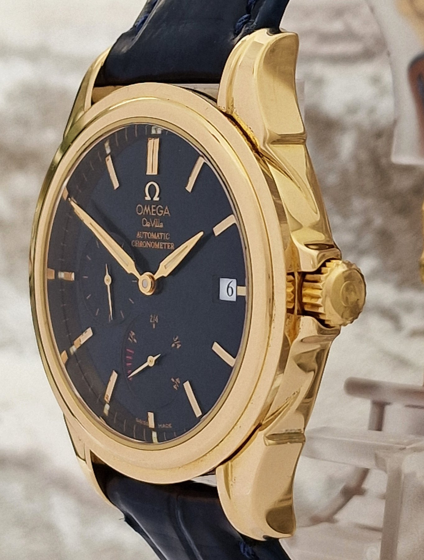 18k Omega De Ville Co-Axial power reserve - Full Set