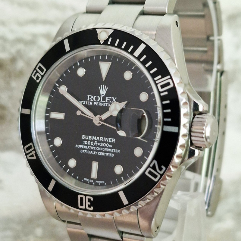 Rolex Submariner Date 16610. Full Set