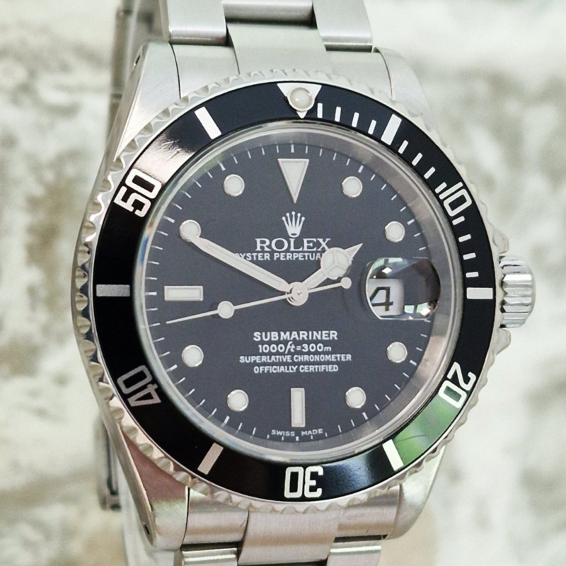 Rolex Submariner Date 16610. Full Set