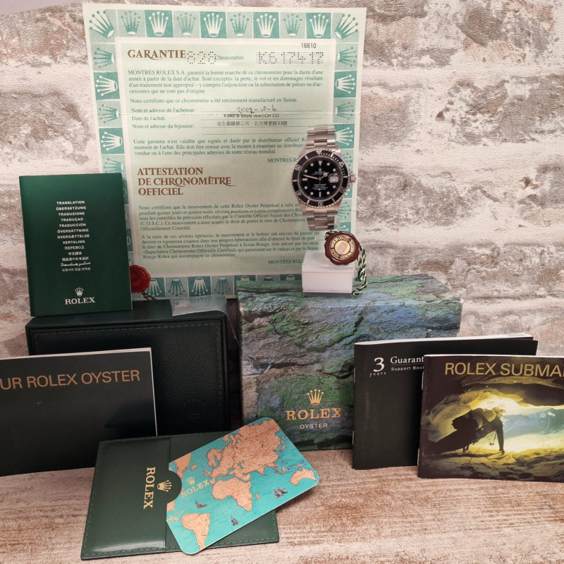 Rolex Submariner Date 16610. Full Set