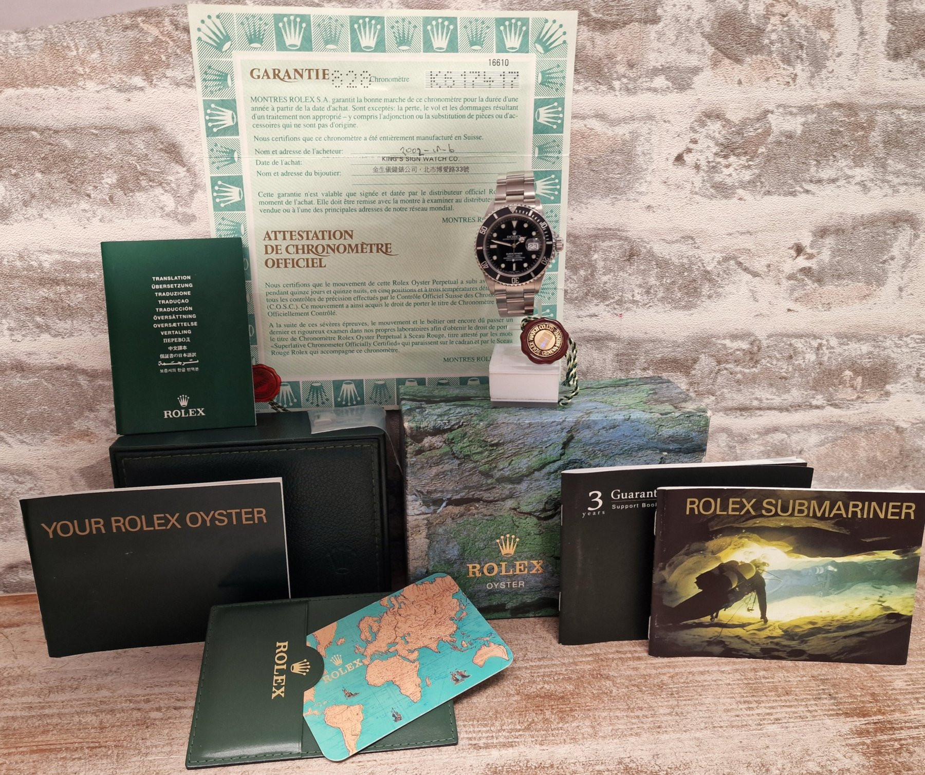 Rolex Submariner Date 16610. Full Set