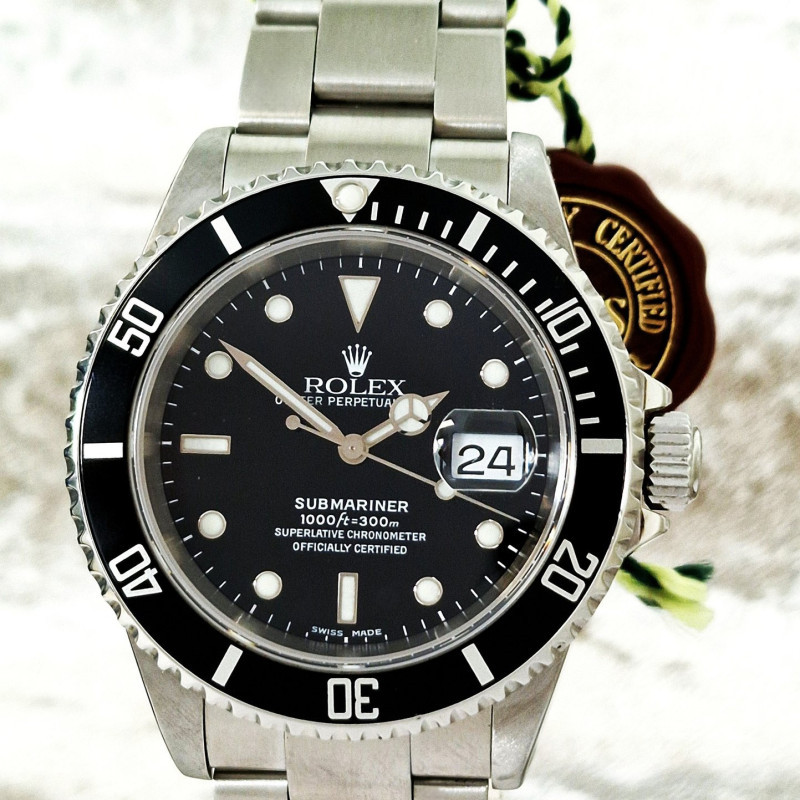 Rolex Submariner Date 16610. Full Set