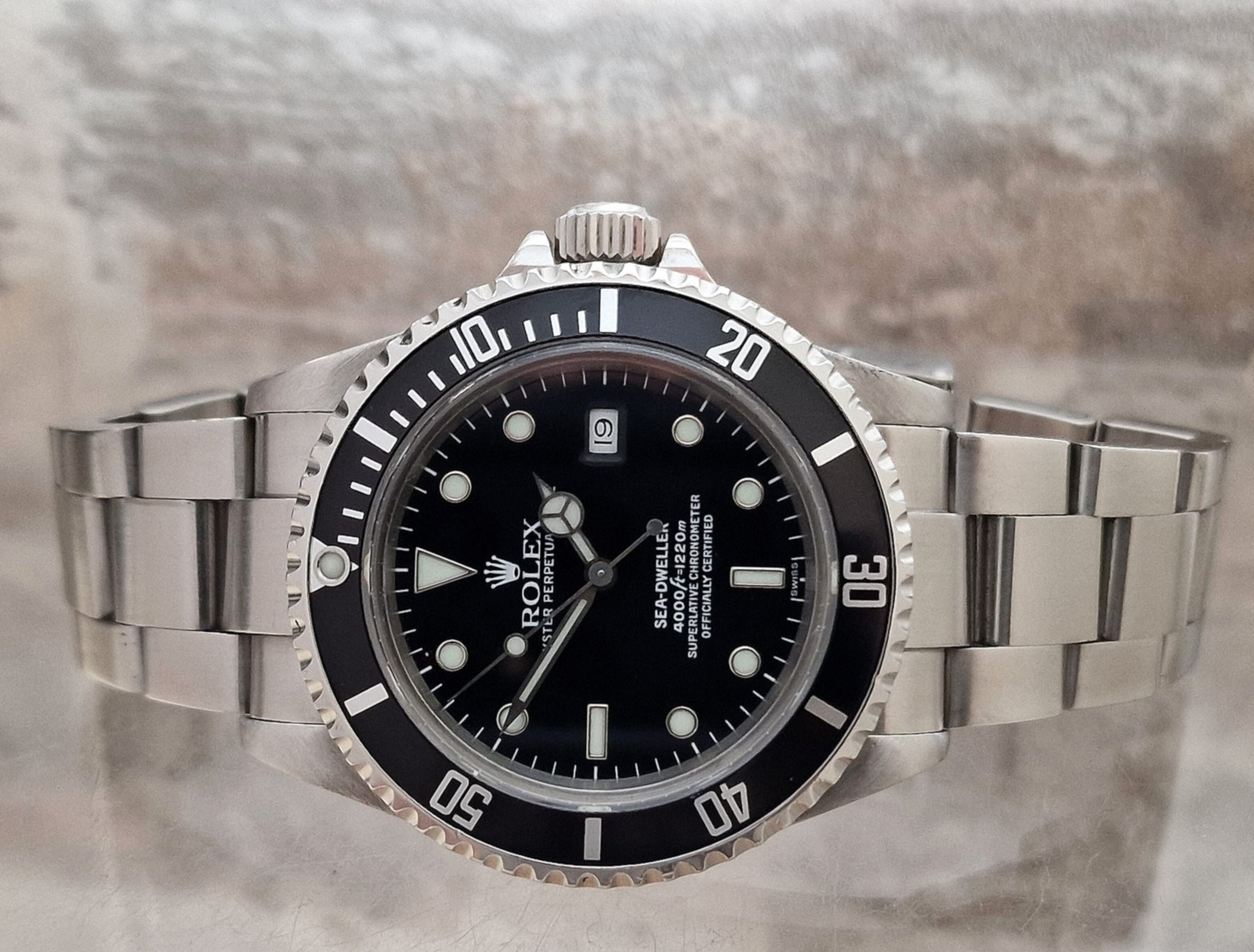 Rolex Sea-Dweller 16600 Full Set - SOLD Rolex Sea-Dweller 16600 Full Set - SOLD