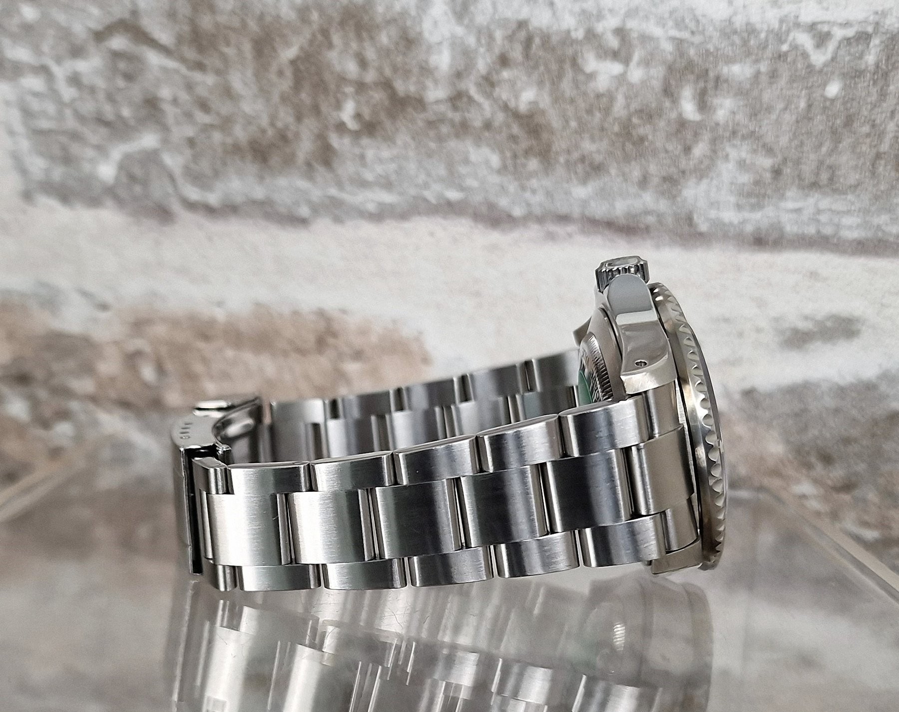 Rolex Sea-Dweller 16600 Full Set - SOLD Rolex Sea-Dweller 16600 Full Set - SOLD