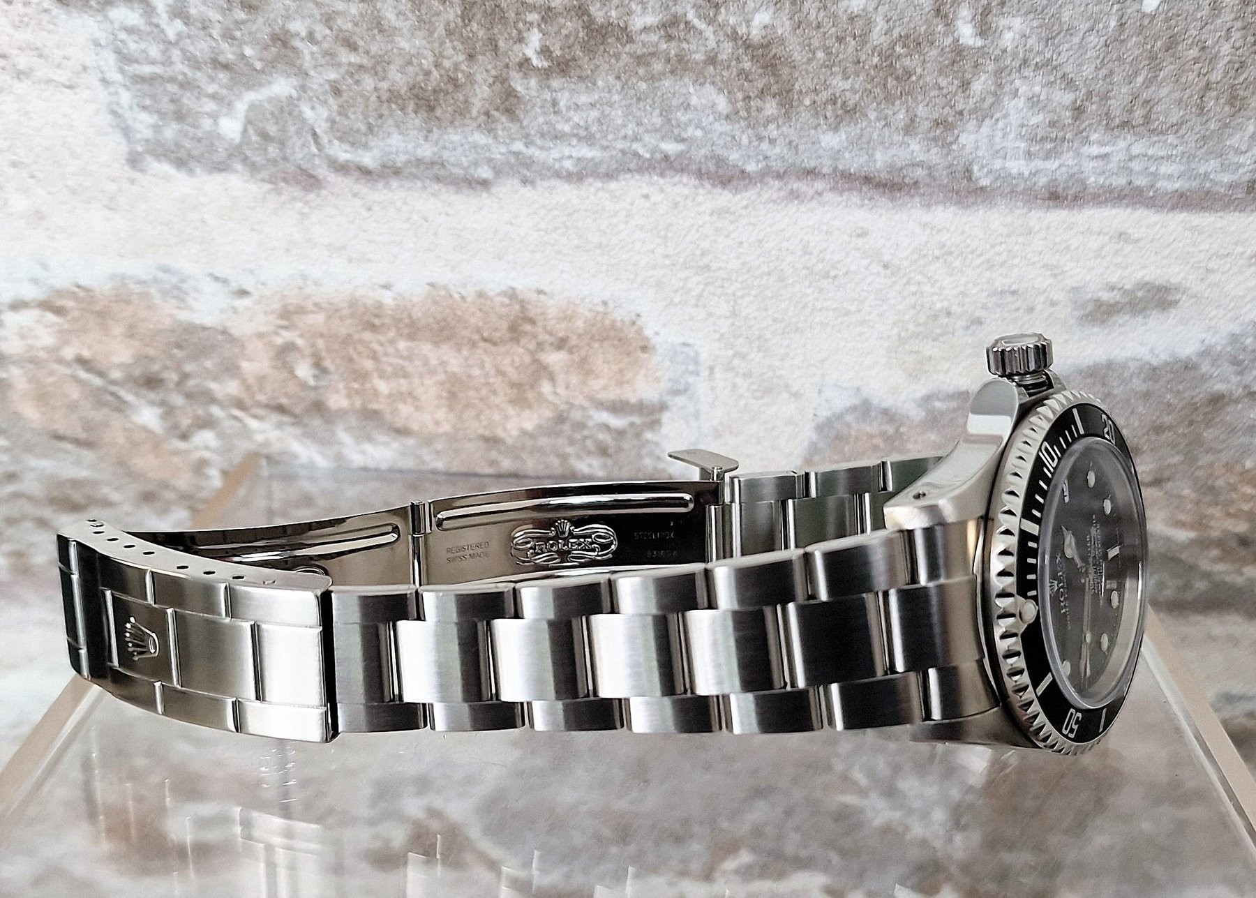 Rolex Sea-Dweller 16600 Full Set - Verkocht Rolex Sea-Dweller 16600 Full Set - Verkocht