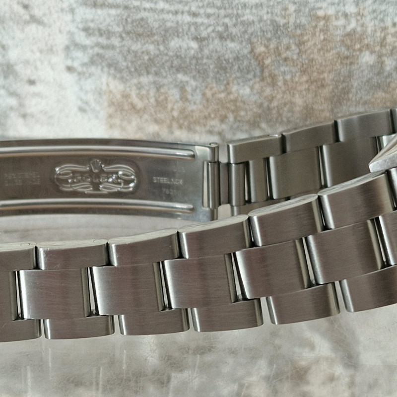 Rolex Oyster Perpetual Datejust 15200 Full Set - Sold Rolex Oyster Perpetual Datejust 15200 Full Set - Sold