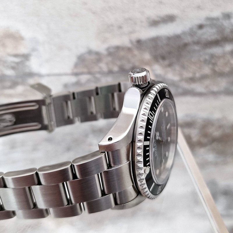 Rolex Sea-Dweller 16600 Full Set - SOLD Rolex Sea-Dweller 16600 Full Set - SOLD