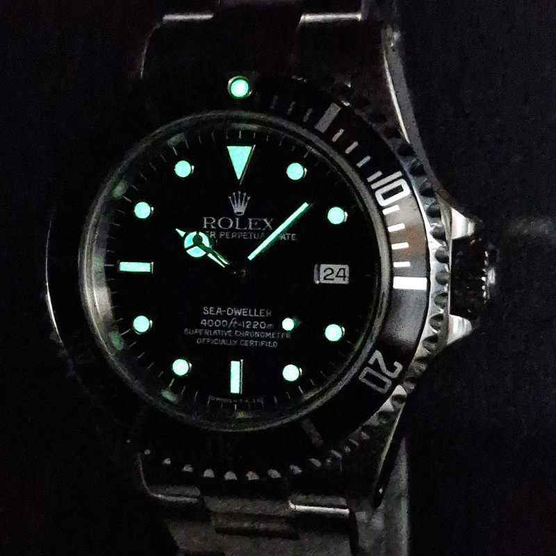 Rolex Sea-Dweller 16600 - Sold