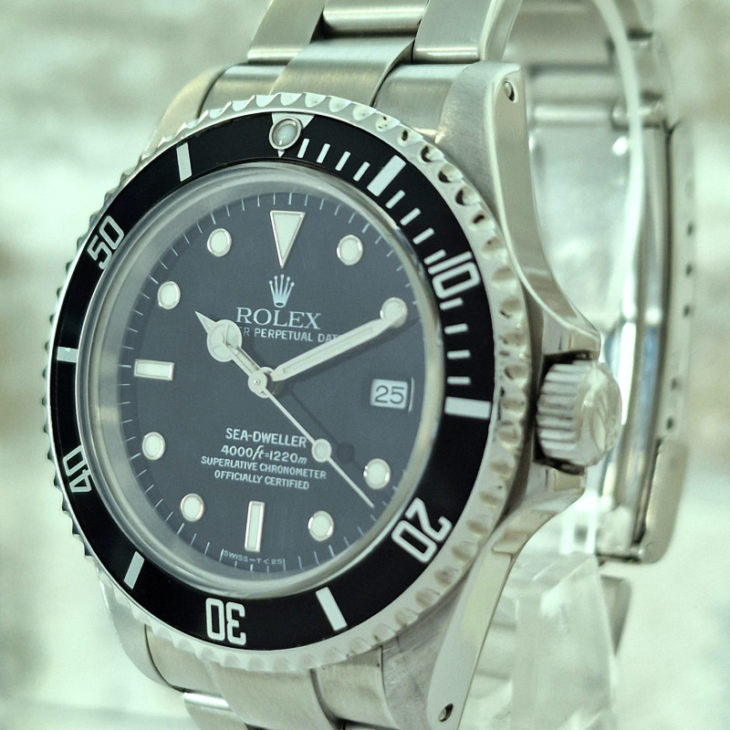 Rolex Sea-Dweller 16600 - Sold