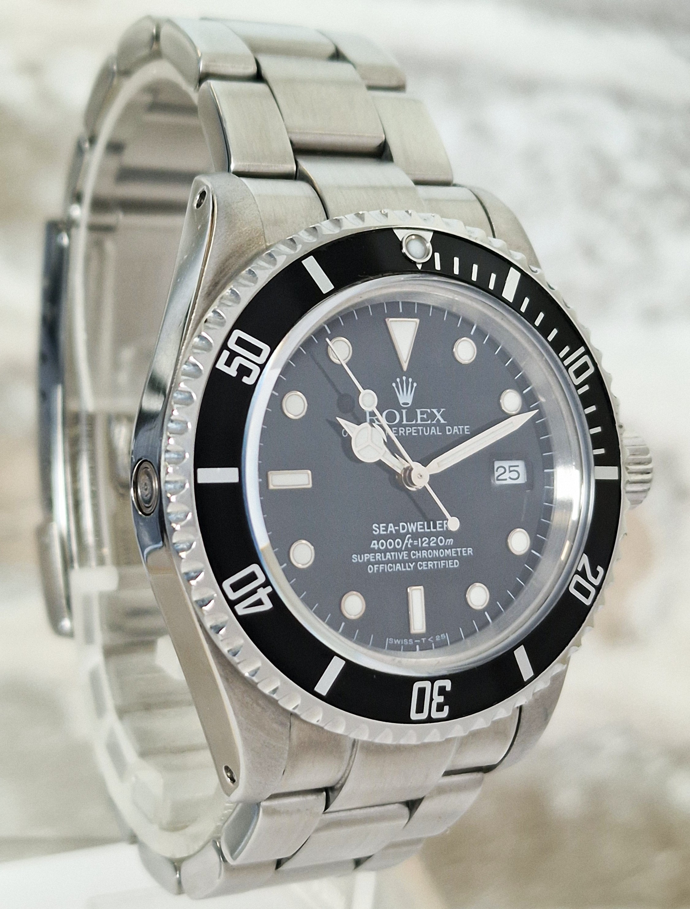 Rolex Sea-Dweller 16600 - Verkocht