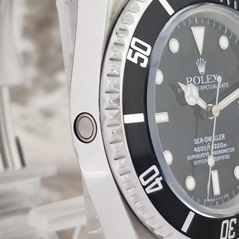 Rolex Sea-Dweller 16600 - Sold