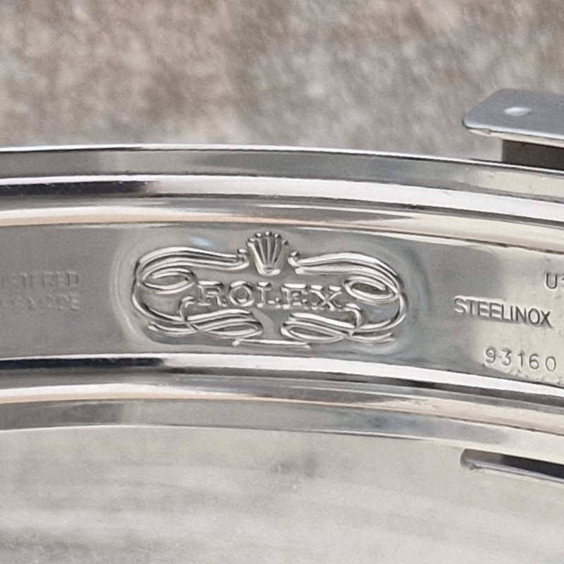 Rolex Sea-Dweller 16600 - Sold