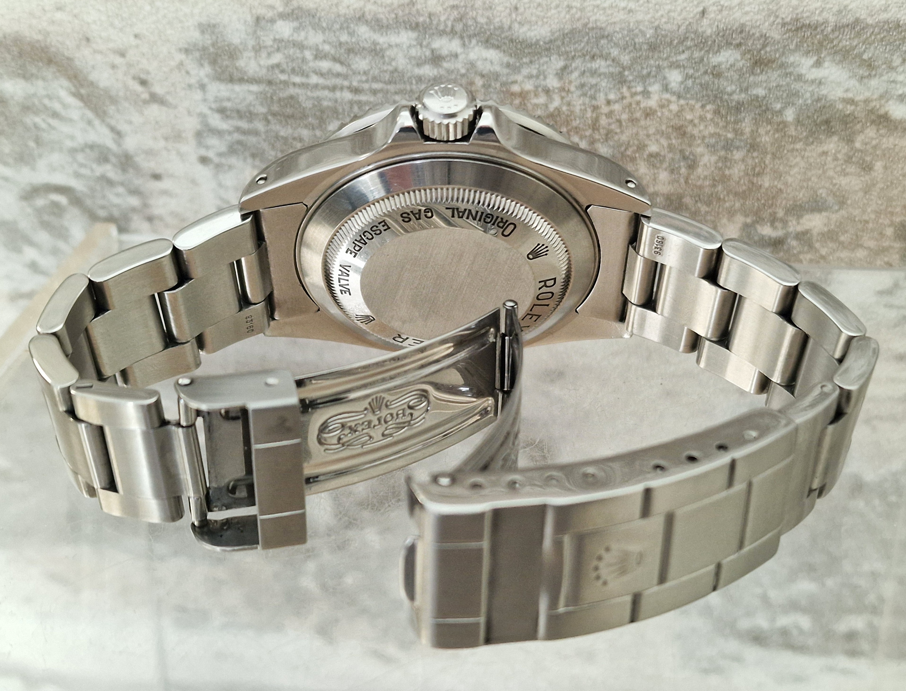 Rolex Sea-Dweller 16600 - Sold