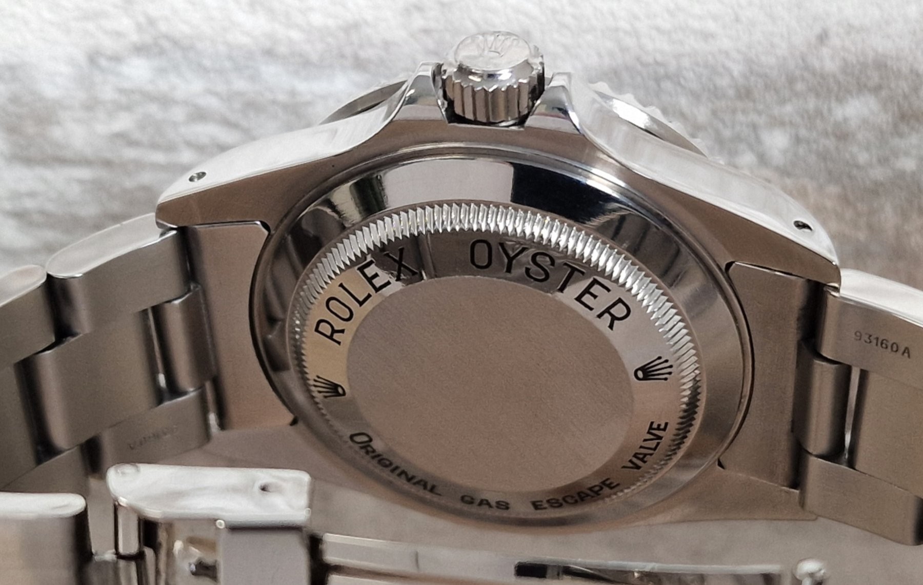 Rolex Sea-Dweller 16600 Full Set - Verkocht Rolex Sea-Dweller 16600 Full Set - Verkocht